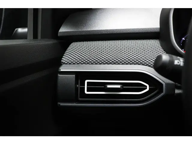 Dacia Sandero 1.0 TCe 90 Expression 2024 Benzine 24