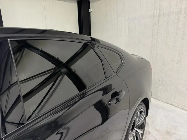 Volvo S90 2.0 T8 AWD R-Design 2021 Hybride Benzine 29