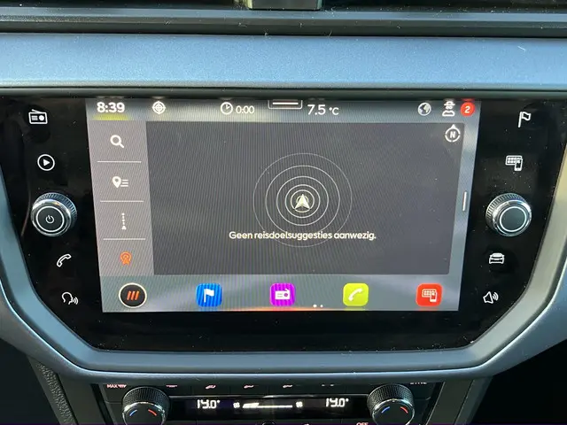 SEAT Arona 1.0 TSI Style Business Intense 2021 Benzine 37