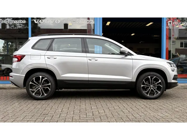 Škoda Karoq 1.5 TSI ACT Business Edition 2021 Benzine 8