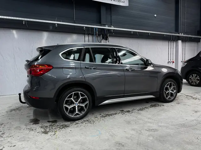 BMW X1 XDrive20i Executive *Export only* 2018 Benzine 4