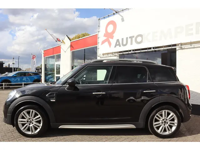 MINI Countryman Mini 1.5 Cooper Salt 2017 Benzine 2