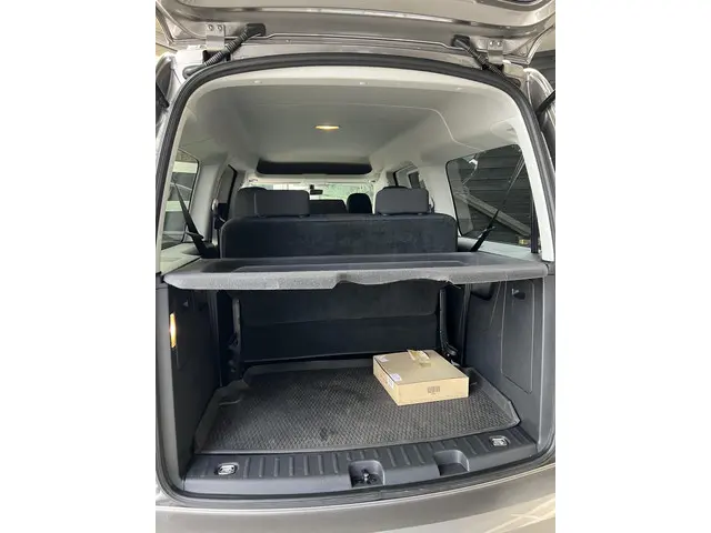 Volkswagen Caddy Maxi 1.4 TSI Trendline 2020 Benzine 12