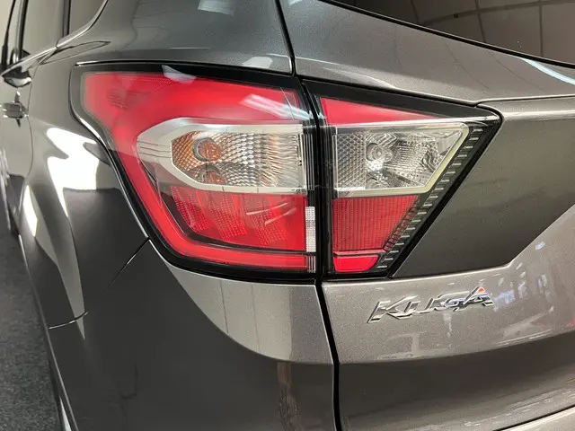 Ford Kuga 1.5 EcoBoost ST Line 2017 Benzine 46