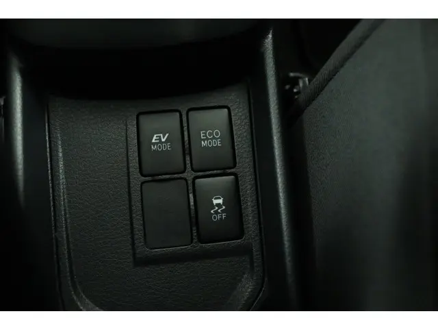 Toyota Yaris 1.5 Hybrid Aspiration 2015 Hybride Benzine 49