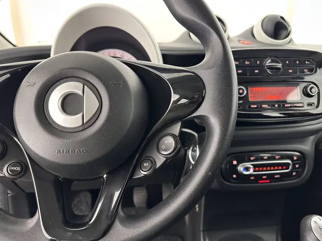 Smart Forfour 1.0 Pure 2016 Benzine 16