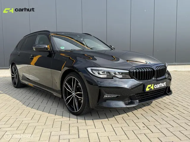 BMW 3 Serie Touring 320i Executive Edition 2020 Benzine 3