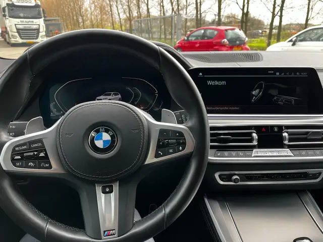 BMW X5 XDrive30d High Executive 2022 Hybride Diesel 16