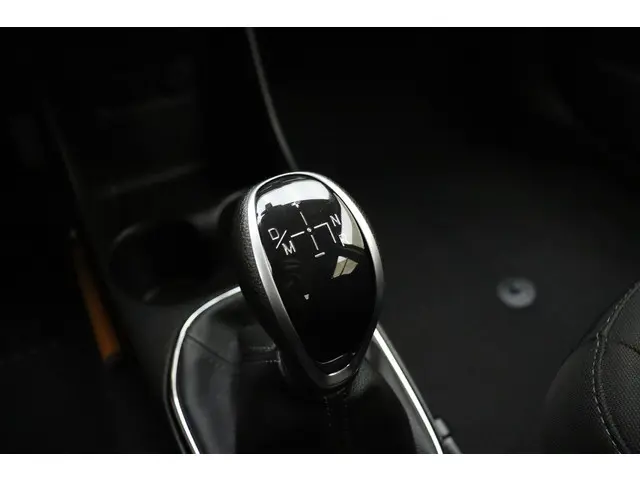 Opel KARL 1.0 ecoFLEX Edition Automaat 2018 Benzine 20