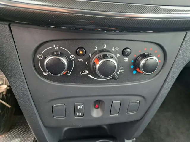 Dacia Sandero 0.9 TCe Laureate 2018 Benzine 14
