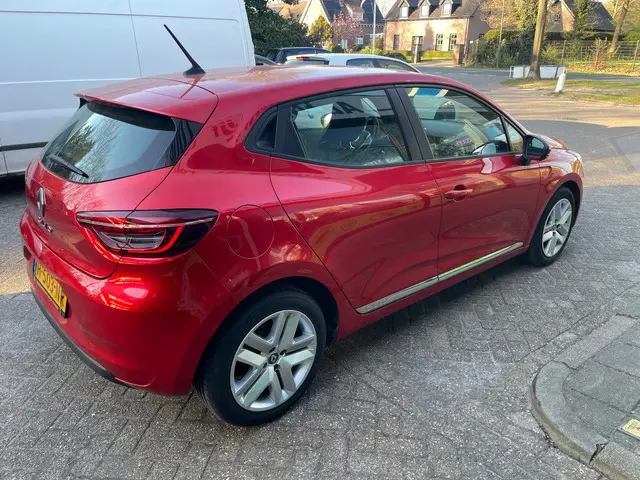 Renault Clio 1.0 TCe Zen 2020 Benzine 4