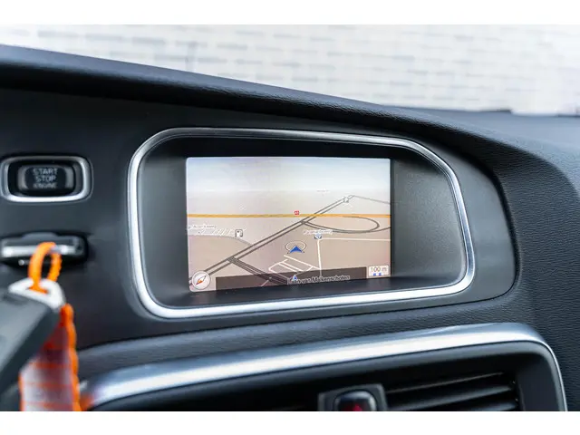 Volvo V40 1.5 T3 Polar+ Sport 2020 Benzine 32
