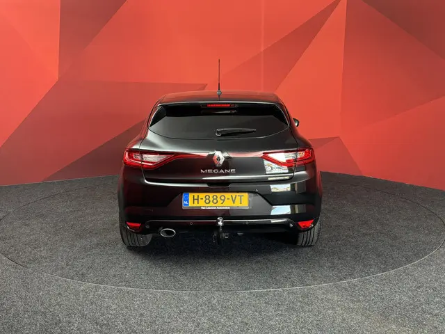 Renault Mégane 1.2 TCe Bose 2018 Benzine 34