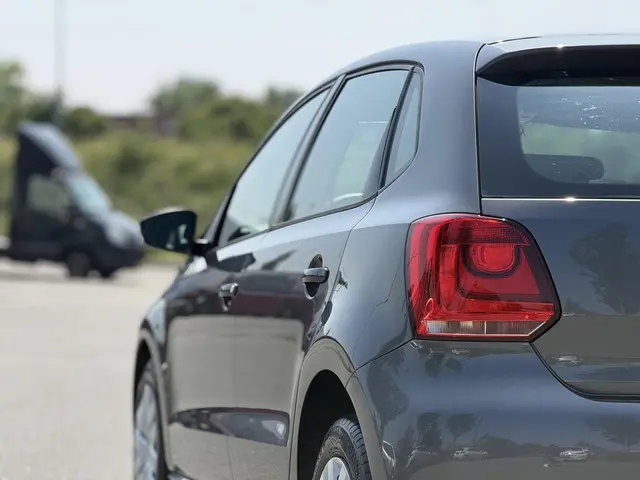 Volkswagen Polo 1.2 TSI BlueMotion Edition 2013 Benzine 4