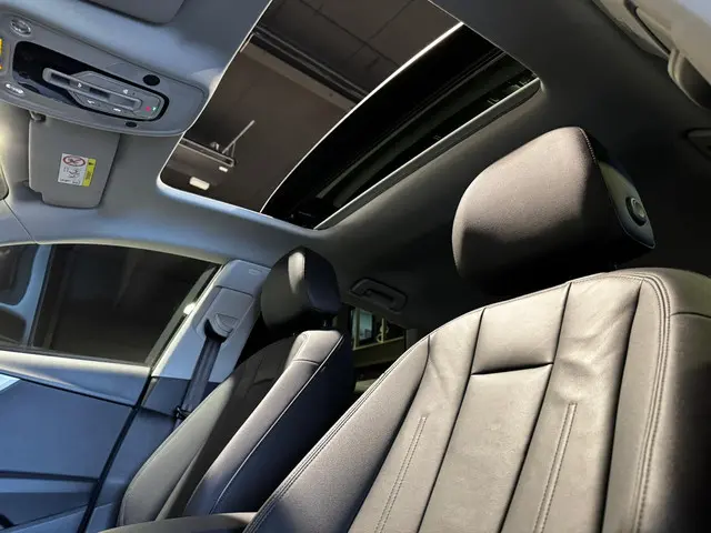 Audi A5 Sportback TFSI S edition 2023 Hybride Benzine 11