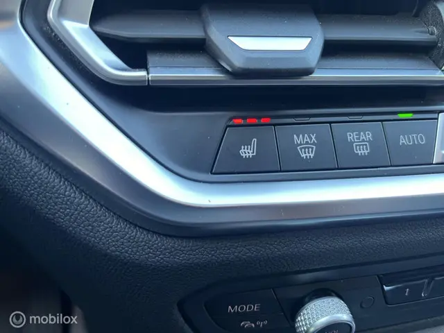 BMW 3 Serie 318i LED*NAVI*CARPLAY*PDC*CRUISE* 2021 Benzine 17