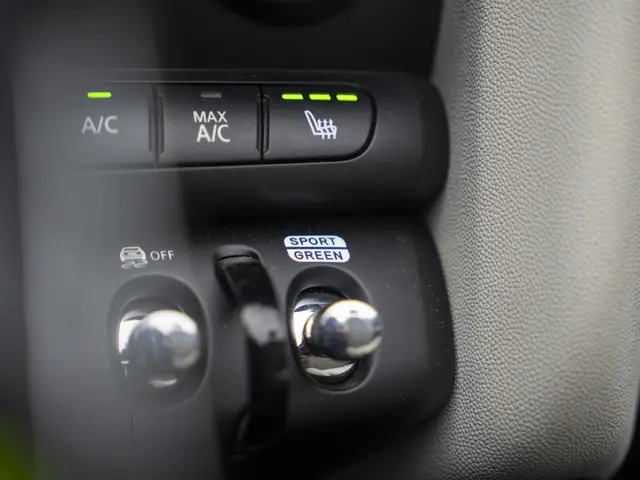 MINI Cooper Cabrio Aut. 2023 Benzine 20