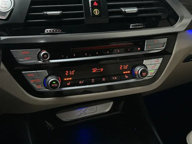 BMW X3 xDrive20i M SPORT 2019 Benzine 20