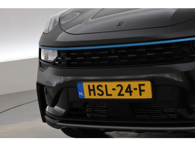 Lynk & Co 01 1.5 2023 Hybride Benzine 39