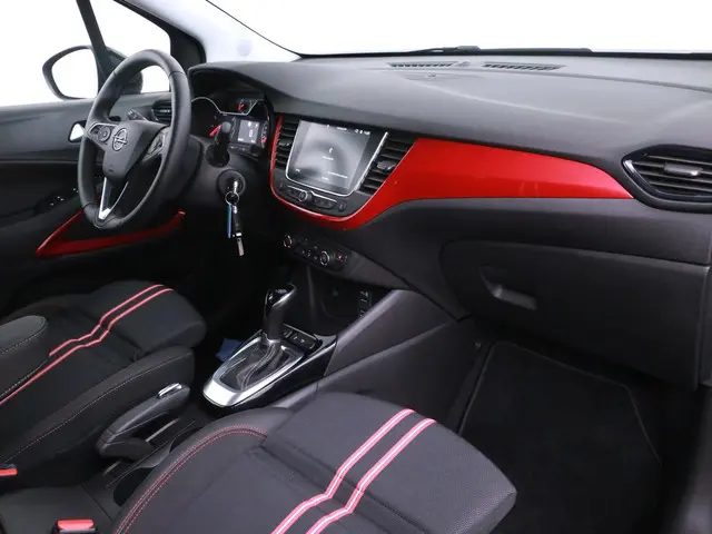 Opel Crossland 1.2 turbo GS line Automaat 2021 Benzine 23