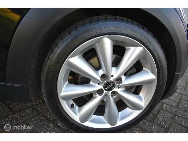 MINI One Mini 1.6 Business Line 2012 Benzine 2