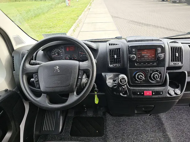 Peugeot Boxer 2.2 2021 Diesel 7