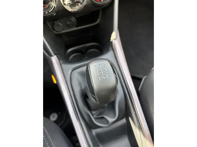Peugeot 2008 1.2 PureTech Blue Lion 2016 Benzine 42