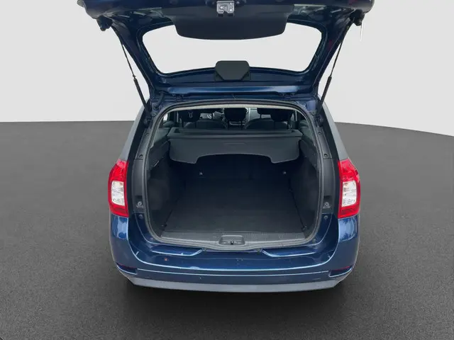 Dacia Logan MCV 0.9 TCe 10th Anniversary 2015 Benzine 17