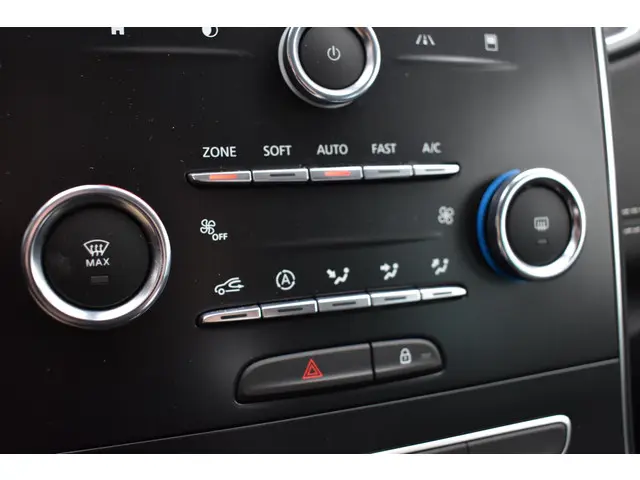 Renault Grand Scénic TCe 140 EDC Intens 2021 Benzine 18