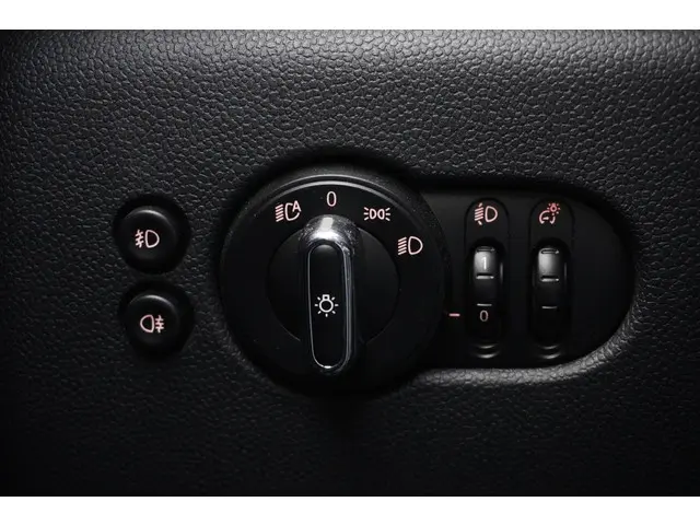 MINI Cooper Cabrio C 2020 Benzine 27