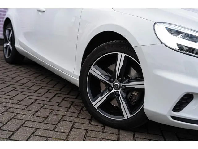 Volvo V40 1.5 T3 Polar+ Sport 2020 Benzine 5