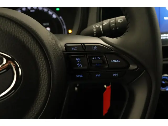 Toyota Aygo X 1.0 VVT-i MT Play 2024 Benzine 23