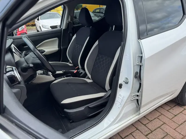 Nissan Micra 0.9 IG-T Tekna 2017 Benzine 15