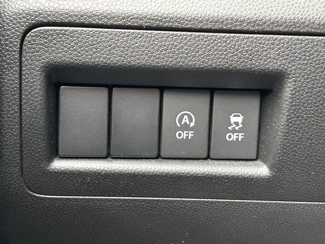 Suzuki Ignis 1.2 Smart Hybrid Style 2022 Benzine 26