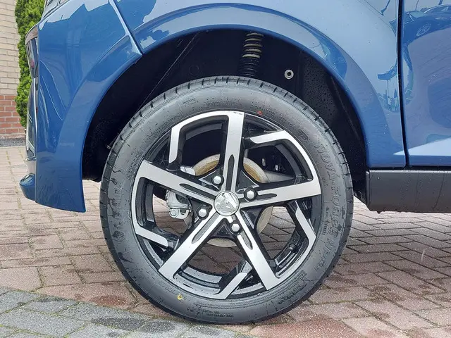 Aixam Crossover Premium 2025 Diesel 11