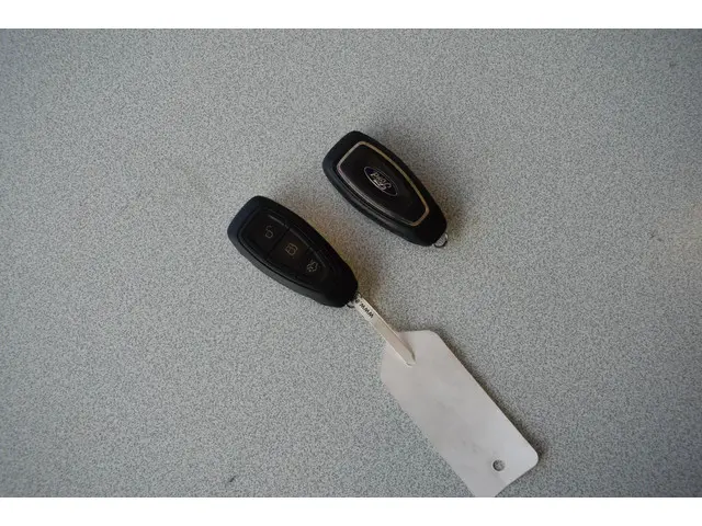 Ford Grand C-Max 1.0 Titanium 2016 Benzine 21