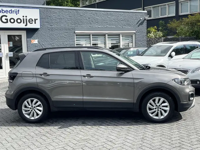 Volkswagen T-Cross 1.0 TSi DSG Life 2022 Benzine 2