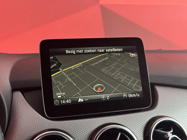 Mercedes-Benz B-Klasse 180 Ambition 2017 Benzine 36