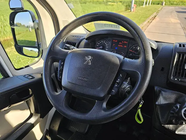 Peugeot Boxer 2.0 2017 Diesel 10
