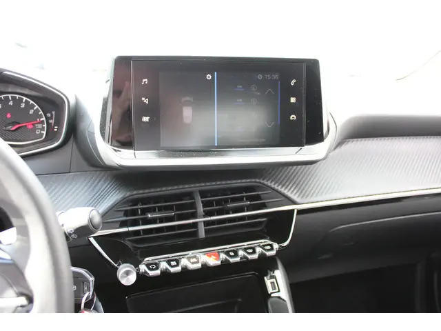 Peugeot 208 1.2 PureTech Active Pack 2023 Benzine 22