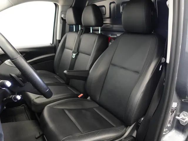 Mercedes-Benz Vito 114 CDI Lang Automaat 2023 Diesel 21
