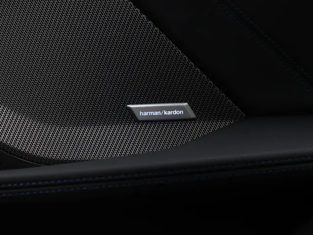 BMW 1 Serie 5-deurs 120 2025 Benzine 28