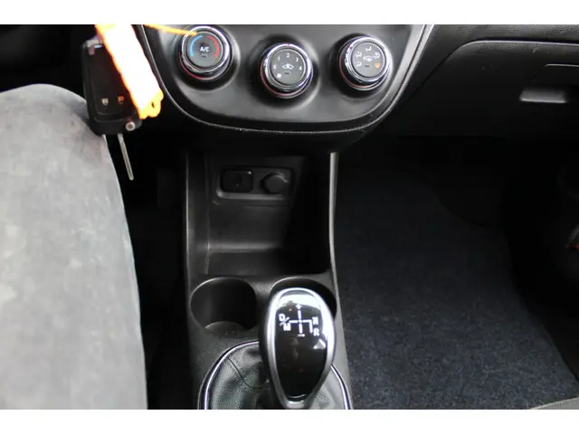 Opel KARL 1.0 ecoFLEX Edition 2018 Benzine 12