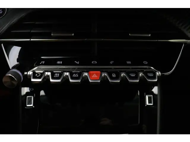 Peugeot 2008 1.2 PureTech Allure Pack 2022 Benzine 19