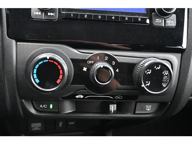 Honda Jazz 1.3 i-VTEC Trend 2017 Benzine 19