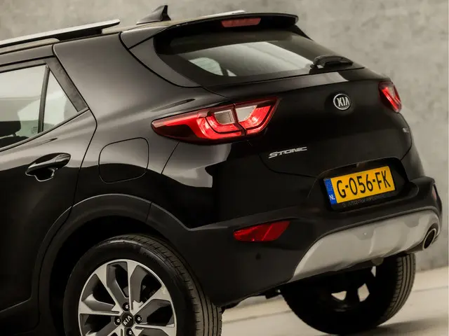 Kia Stonic 1.0 T-GDi DynamicLine 2019 Benzine 11