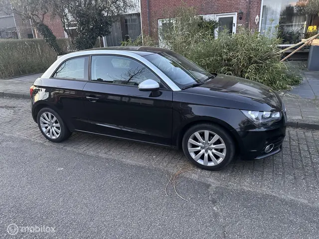 Audi A1 1.2 TFSI Attraction Pro Line 2012 Benzine 4