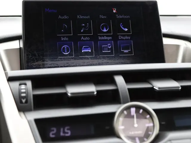 Lexus NX 300h AWD F Sport Line 2014 Hybride Benzine 64