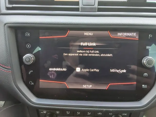 SEAT Arona 1.0 TSI FR Business Intense 2019 Benzine 15