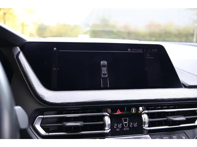 BMW 2 Serie Gran Coupé 218i Gran Coupe 2023 Benzine 35